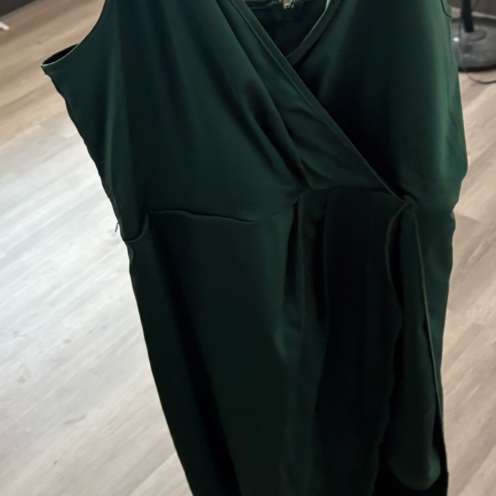 Chic Forest Green Midi Dress